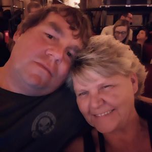 Meet your Posher, Pam